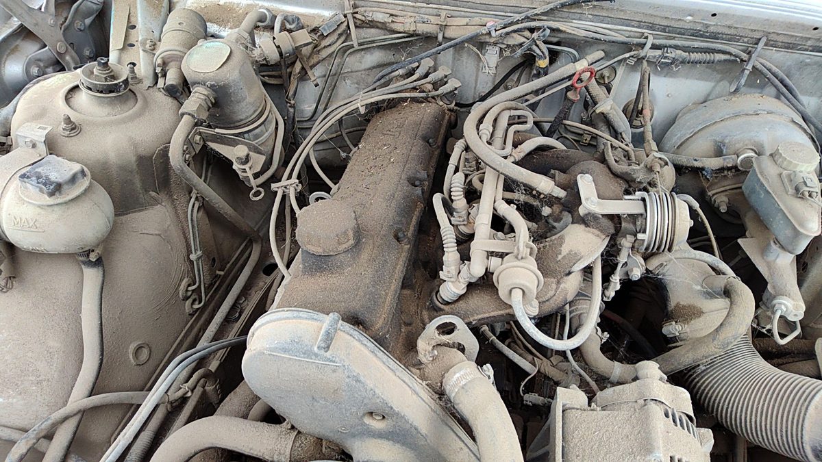 1985-1992 Volvo 740 Cylinder Head Assembly Oem 2.3L