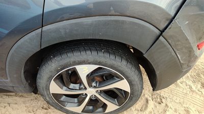 2016 Hyundai Tucson Driver Left Rear Moulding On Quarter Panel Oem