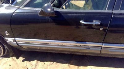 1993 Buick Park Ave Front Door
