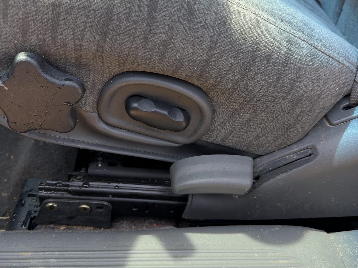 05 Buick Lesabre Driver Left Side Power Seat Switch With Trim Panel Oem Gray 93C