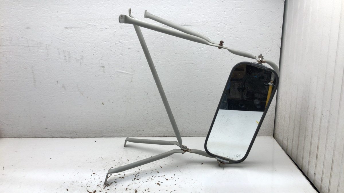 79-89 International S Series S1600-s2600 Passenger Right Door Mirror Side Chrome
