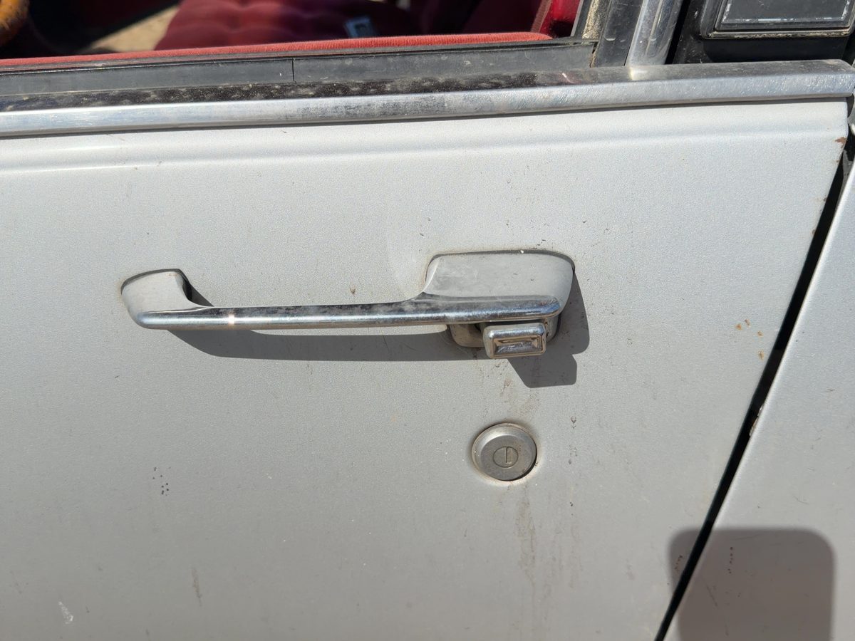 1986 Olds 88 Driver Left Front Outside Door Handle Oem Silver