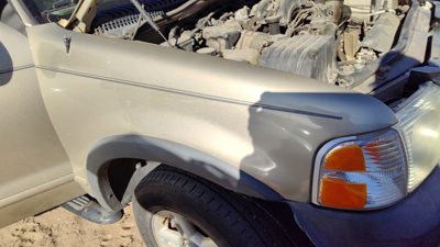 2003 Ford Explorer Fender