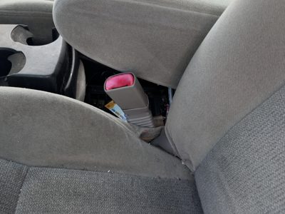 2000-2003 Ford Taurus Driver Left Front Seat Belt Buckle Receiver Oem Gray