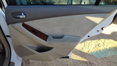 07-09 Altima Passenger Right Rear Door Trim Panel With Switches Back Blond C