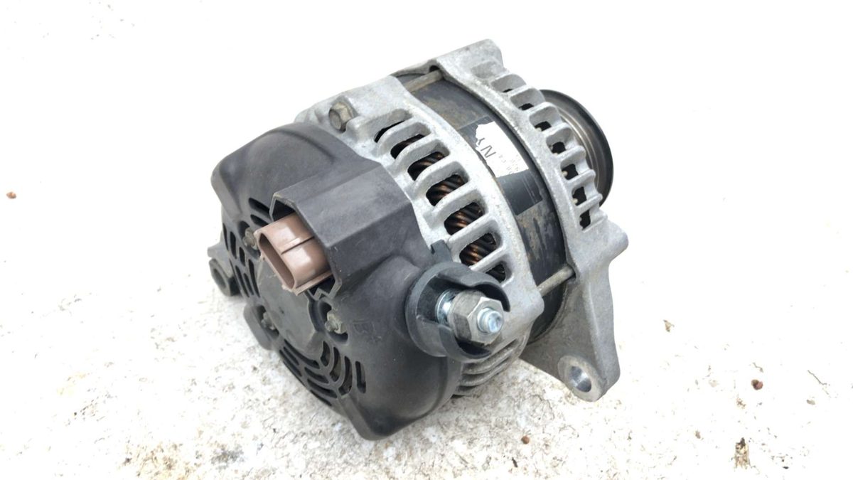2011-2016 Ford F250 Alternator 6.7L Powerstroke Bc3Z10346B