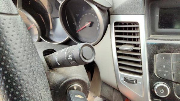 2011 Chevy Cruze Combination Switch Windshield Wiper Control Column Lever — photo 4