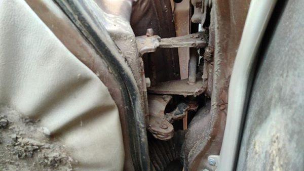 1978-1983 Chevy Malibu Driver Left Front Upper Lower Door Hinge Pair Set 4 Door — photo 3