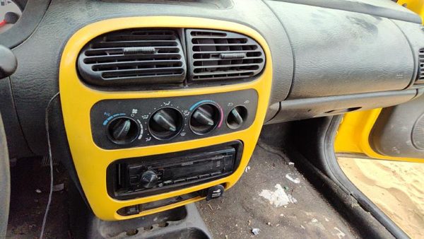 2000-2005 Dodge Neon Trim Bezel Around Radio Surround Dash Panel Oem Yellow — photo 4