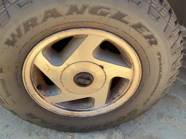 1991-1994 Ford Explorer 2 Dr 15" Aluminum Wheel Oem Factory 5 Hole Rim #4 — photo 2