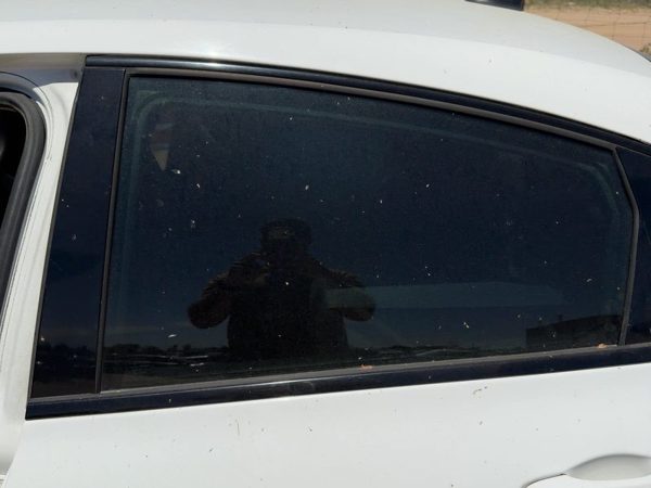 2013-2016 Dodge Dart Driver Left Rear Side Window Door Glass Oem Back 68082405Ab — photo 2
