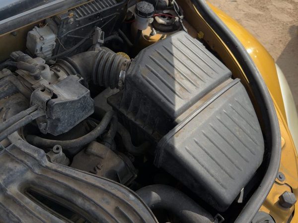 02-05 Pt Cruiser Complete Air Intake Cleaner Filter Box Housing With Tube 2.4L — photo 5