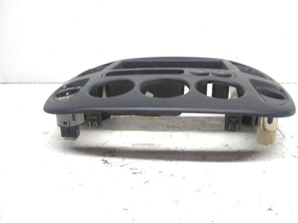 02 Ford Escape Instrument Face Plate 2002 Dash Bezel Radio Trim Surround Panel — photo 5