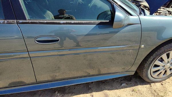 2007 Pontiac Grand Prix Front Door RH Stealth Gray 46U — photo 4