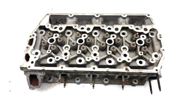 2015-2019 Ford F250 Passenger Right Cylinder Head Assembly 6.7L Powerstroke Oem — photo 1