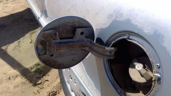 1991-1996 Chevy Caprice Fuel Tank Door With Hinge Gas Lid Oem Filler Blue — photo 7