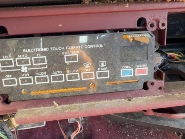 87-88 Buick Park Ave Temperature Control Module In Dash Heater Ac Head Unit Oem — photo 2