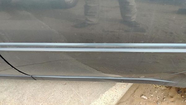 99-04 Chrysler 300M Driver Left Rear Moulding From Door Back Trim Strip Blue Pbq — photo 3
