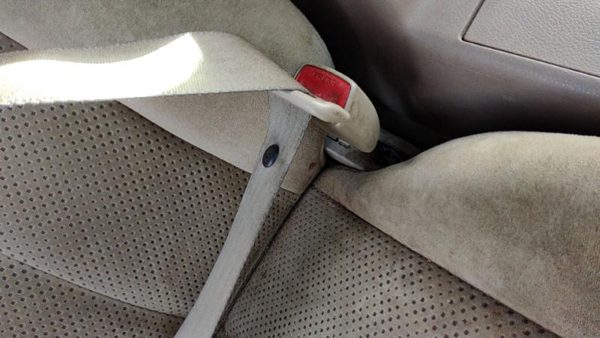 2006 Nissan Altima Passenger Right Front Seat Belt Buckle Receiver OEM Blond C — photo 4