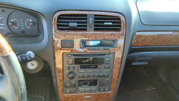 2004-2005 Hyundai Xg350 Trim Bezel Around Radio Surround Dash Panel Oem — photo 2