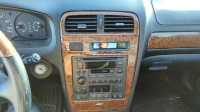 2004-2005 Hyundai Xg350 Trim Bezel Around Radio Surround Dash Panel Oem