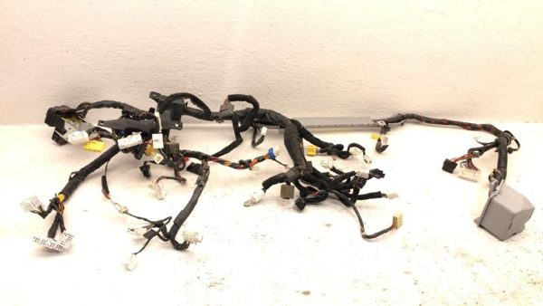 2001-2006 Hyundai Elantra Complete Wiring Harness Behind Dash Oem 2.0L Mt — photo 1
