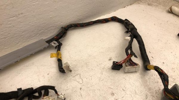 2001-2006 Hyundai Elantra Complete Wiring Harness Behind Dash Oem 2.0L Mt — photo 7