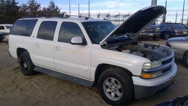 2005 Suburban 1500 Chassis Brain Box Chevy — photo 1