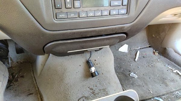 2003-2004 Lincoln Town Car Ash Tray Assembly Oem Slide Out Dash Gray — photo 3