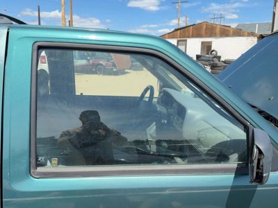 1994-1997 Isuzu Rodeo Passenger Right Front Side Window Door Glass Oem 4409678