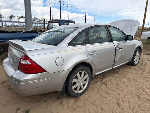 2007 Ford Fivehundred Crossmember/cradle/undercarria AWD — photo 8
