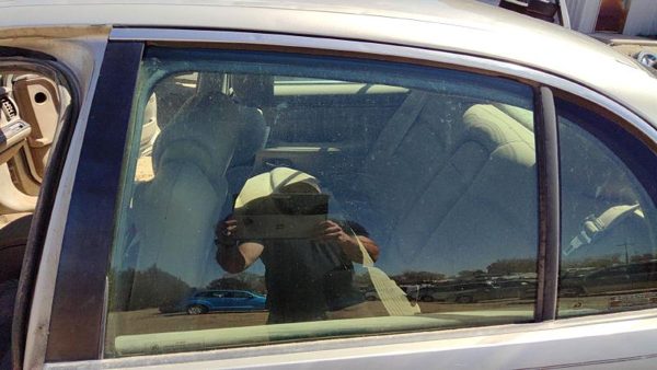 1997-05 Park Ave Ultra Driver Left Rear Side Window Door Glass Oem Back 25719240 — photo 4