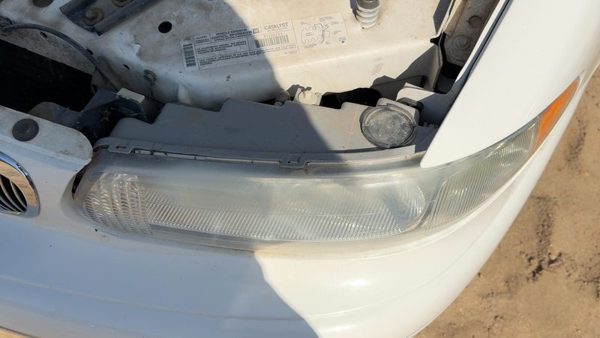 1997-2005 Buick Century Driver Left Head Light Oem Front Lamp 19244639 — photo 1