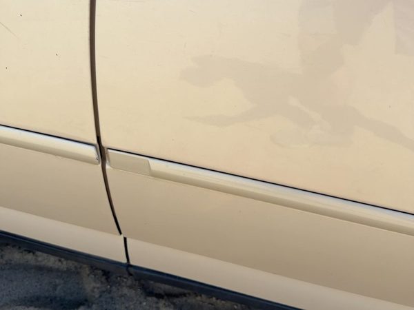 00-06 Ls Driver Left Rear Moulding From Door Back Trim Strip Ivory Parchment Hc — photo 3