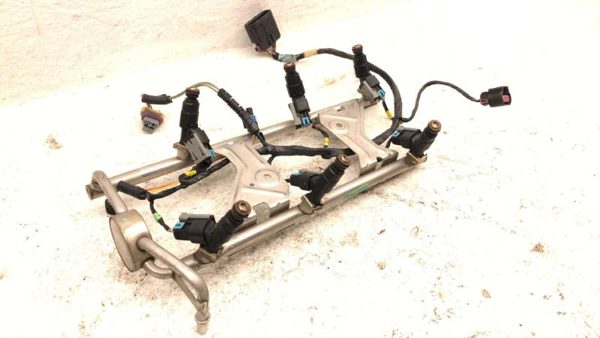 2005-2009 Chevy Equinox Complete Fuel Rail With Injectors Set Loaded Oem 3.4L — photo 9