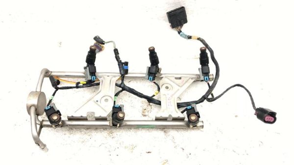 2005-2009 Chevy Equinox Complete Fuel Rail With Injectors Set Loaded Oem 3.4L — photo 8