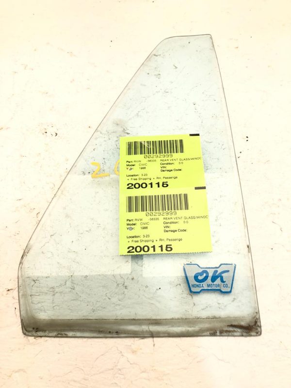 84-87 Civic Passenger Right Rear Vent Window Small Back Door Glass With Frame — photo 1