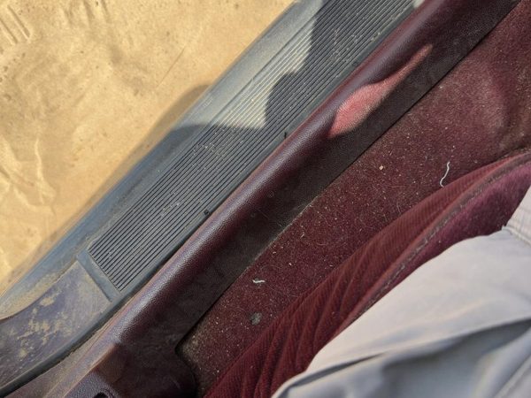 1994 Olds Eighty Eight Driver Left Lower Sill Step Moulding Trim Panel Oem Red — photo 4