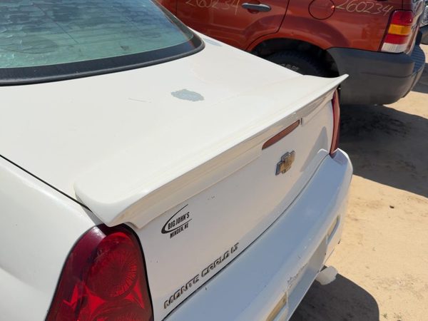 06-07 Monte Carlo Rear Spoiler Wing From 8/29/05 Horizontal Surface White 40U — photo 6
