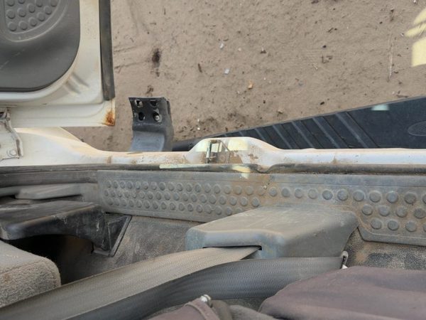 1999-2007 Ford F350 Driver Left Lower Sill Step Moulding Trim Panel Oem Gray — photo 3