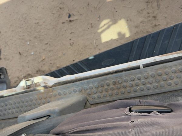 1999-2007 Ford F350 Driver Left Lower Sill Step Moulding Trim Panel Oem Gray — photo 5