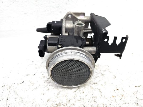 2005 Buick LeSabre Throttle Body/valve Assy — photo 1