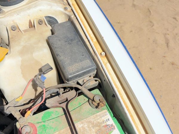 1994 Subaru Legacy RHD Engine Fuse Box Power Distribution Panel Oem 2.2L — photo 1