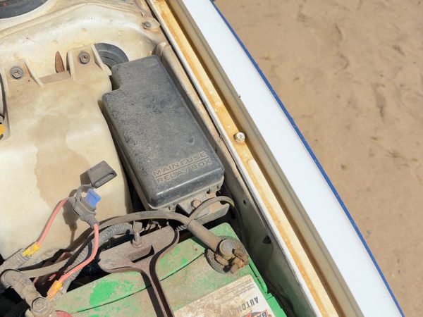 1994 Subaru Legacy RHD Engine Fuse Box Power Distribution Panel Oem 2.2L — photo 3