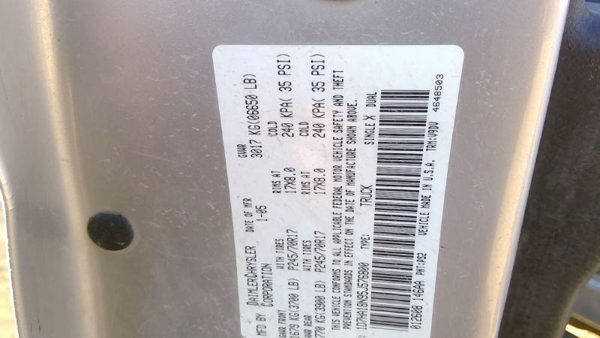 2005 Dodge Ram 1500 — vehicle photo 4