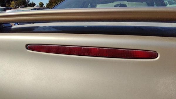 1999-2005 Pontiac Grand Am Third Brake Light Middle Lamp Oem — photo 2