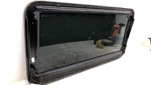 2007-2014 Yukon Denali Sun Roof Glass Oem Top Window 22815953 — photo 9