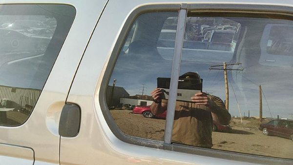 00-04 Nissan Xterra Passenger Right Rear Vent Window Back Door Glass With Frame — photo 1