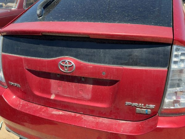2004-2009 Toyota Prius Lower Back Glass Rear Window Oem Lower 6482147021 — photo 1