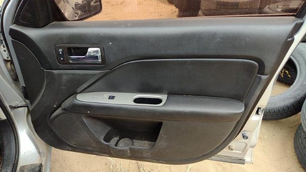 10-12 Fusion Passenger Right Front Door Trim Panel With Switches Charcoal Fw — photo 1